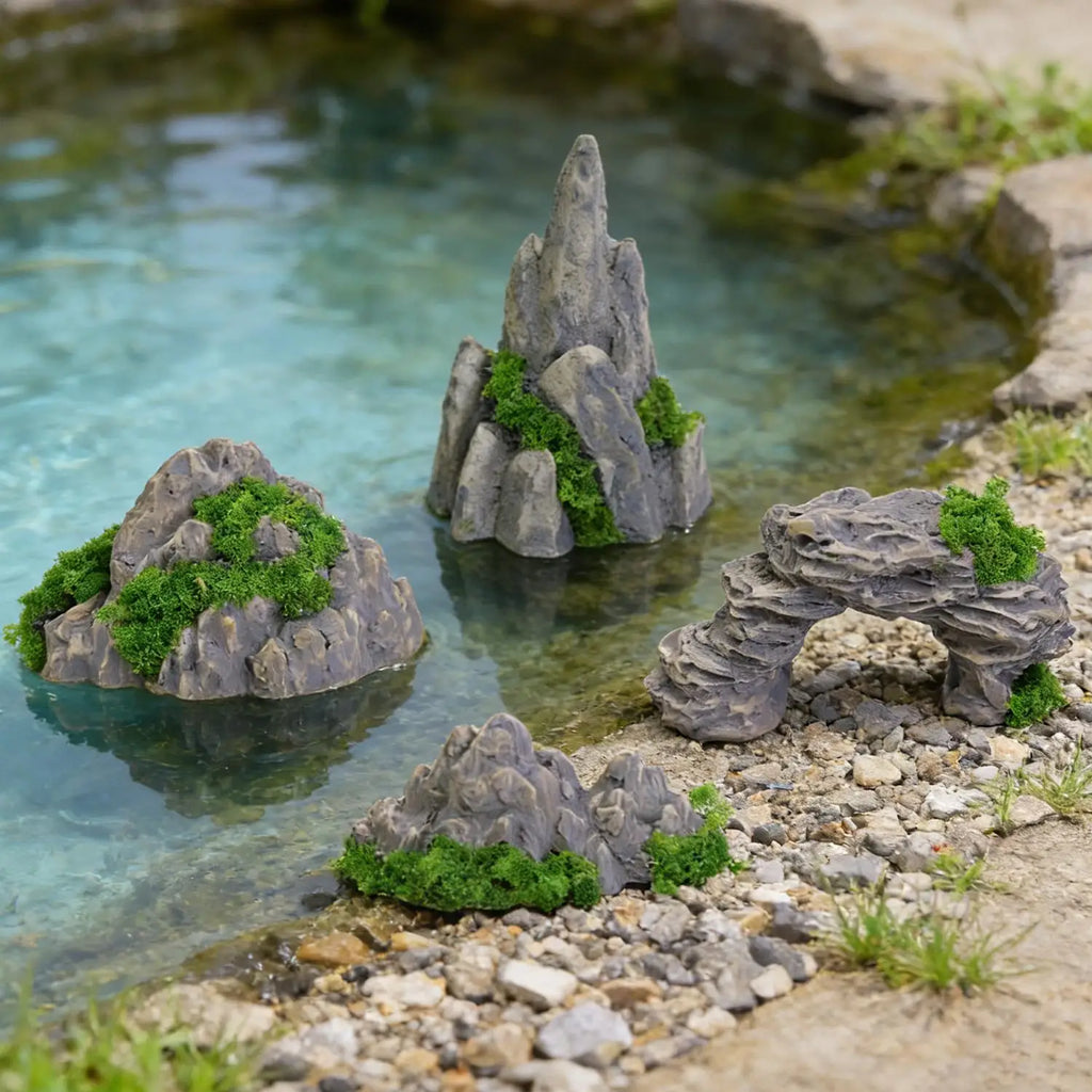Miniature Mountain Fake Stone Resin Rockery for Fish Tank