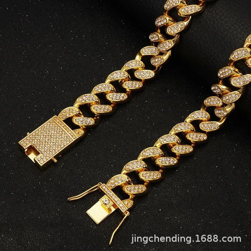 Luxury Designer Dog Collar Bling Diamond Pet Chain for Small Medium Large Dogs Cat Puppy Gold Necklace Jewelry Dog Accessories