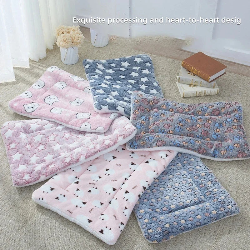 Flannel Pet Sleeping Mat, Lovely Mattress Cushion for Small Large Dog Blanket