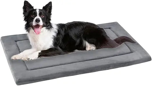 Pet bed mat for crate for dogs up to 90 lbs
