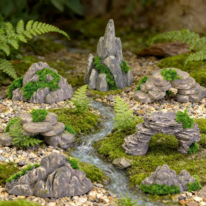 Miniature Mountain Fake Stone Resin Rockery for Fish Tank