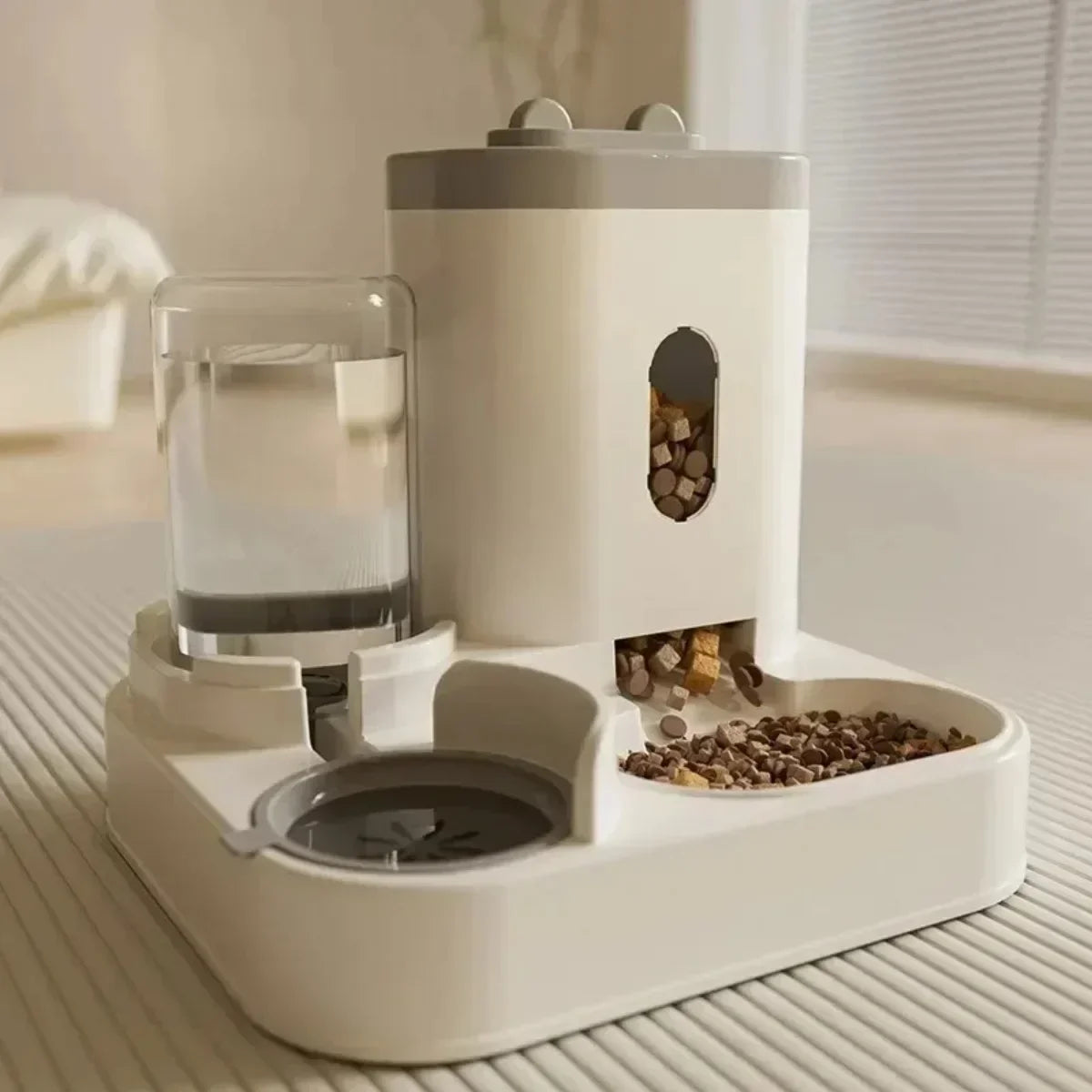 Large Capacity Automatic Feeder Pet Food Bowl With Water Fountain